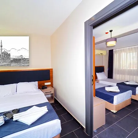 Diamond Old Town מלון