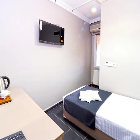 Diamond Old Town Hotell