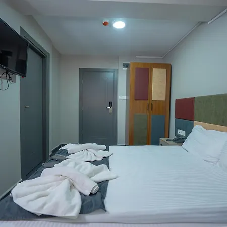 Hotel Diamond Old Town 3*